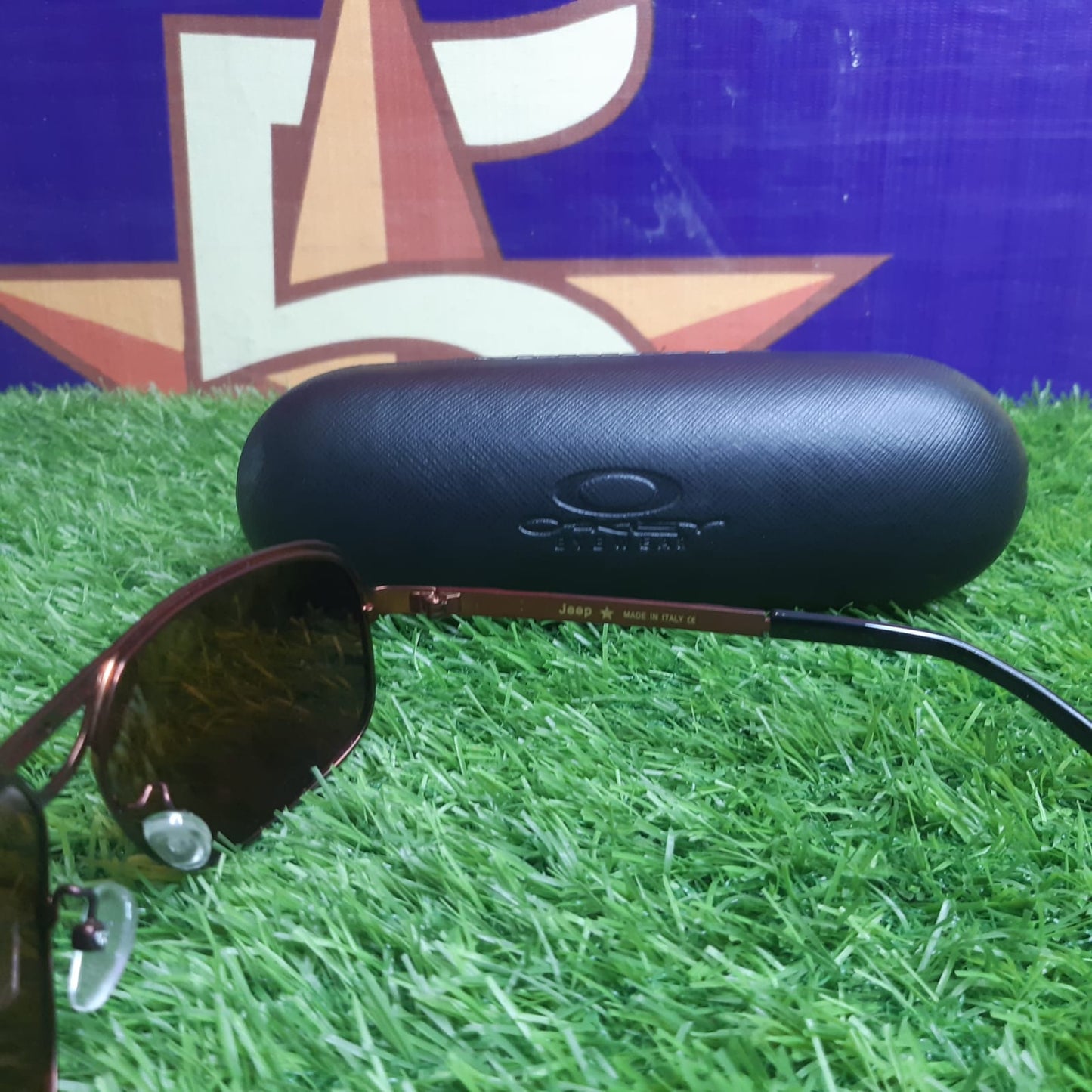 Oakley Lugplate Sunglasses